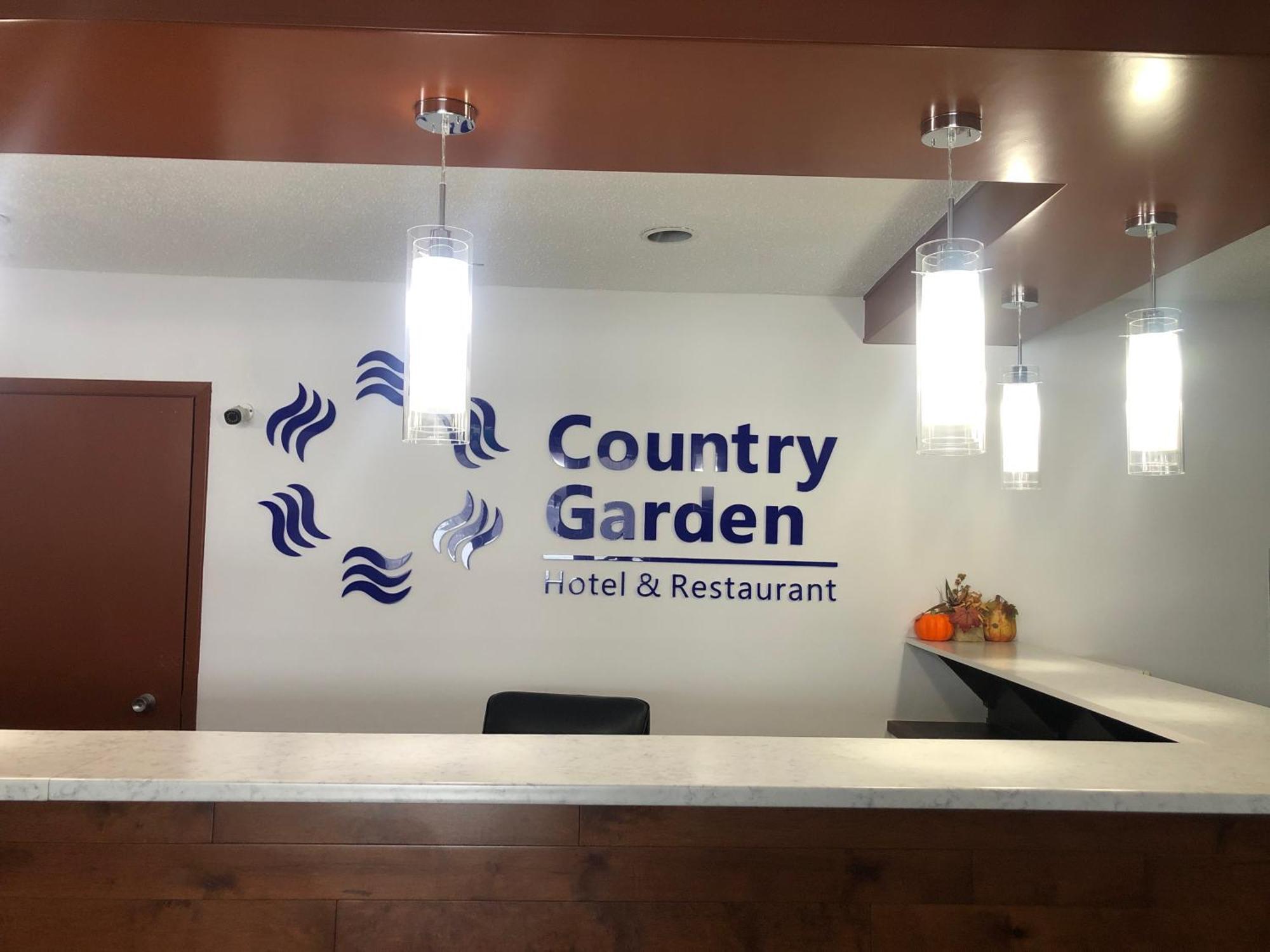 Country Garden Inn & Restaurant Smoky Lake Ngoại thất bức ảnh